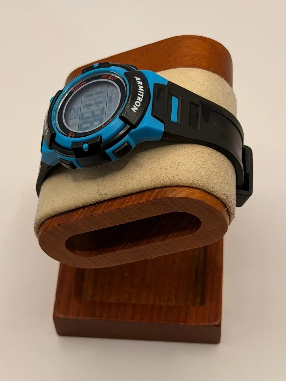 ARMITRON Pro Sport 45/7110 Acrylic Case Quartz Digital Women's Watch